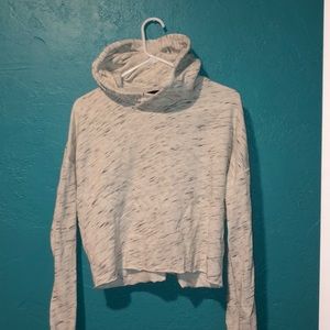 Cropped hoodie